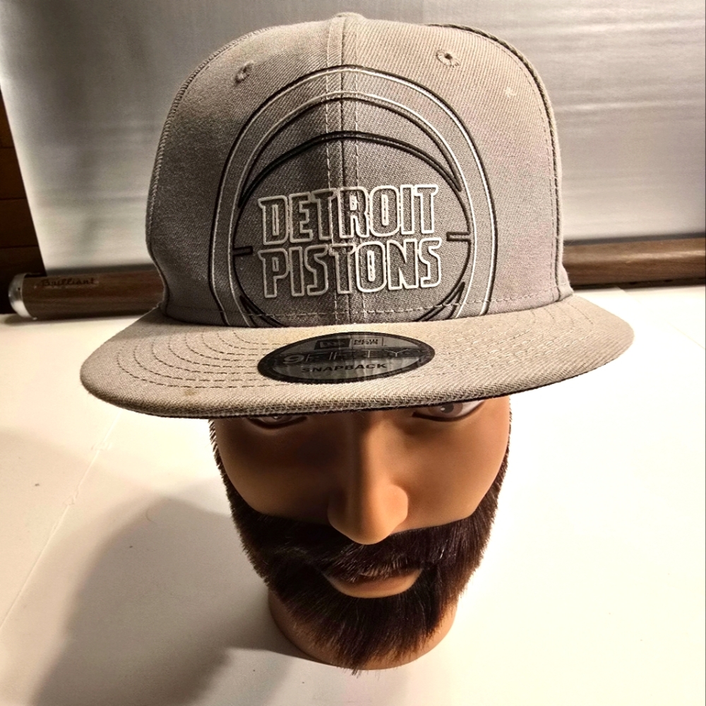 NEW ERA 9 FIFTY GRAY NBA PISTONS DETROIT SNAPBACK